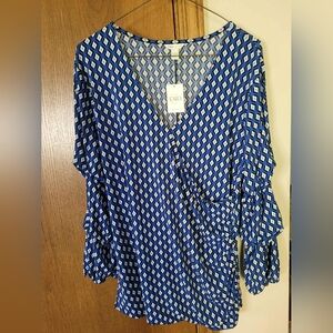 Cato Blue and White Diamond Pattern Blouse